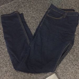 Women’s Forever 21 Jeans